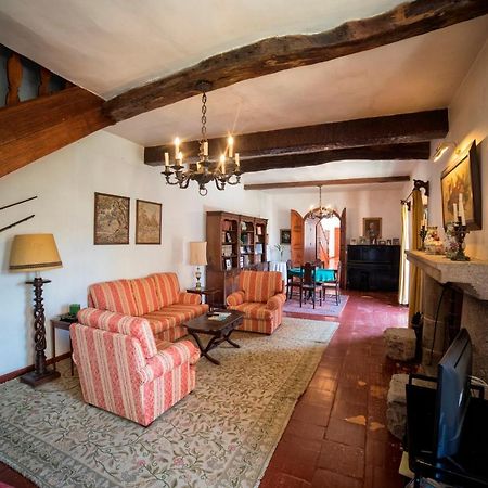 Casa Dos Assentos De Quintiaes Panzió Barcelos Kültér fotó