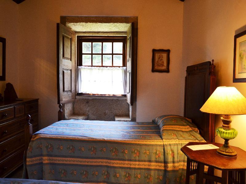Casa Dos Assentos De Quintiaes Panzió Barcelos Kültér fotó